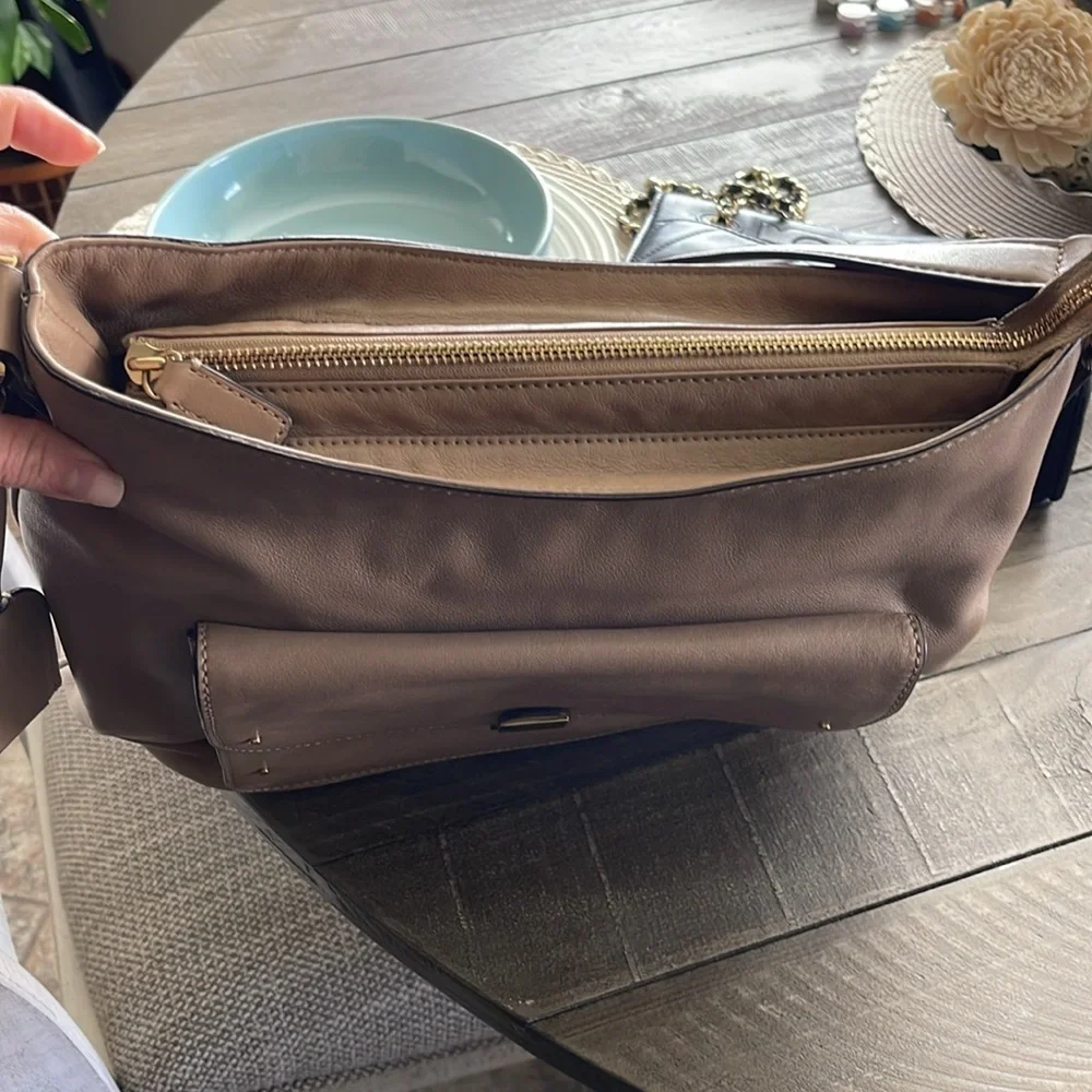 Vintage Tory Burch soft leather shoulder bag